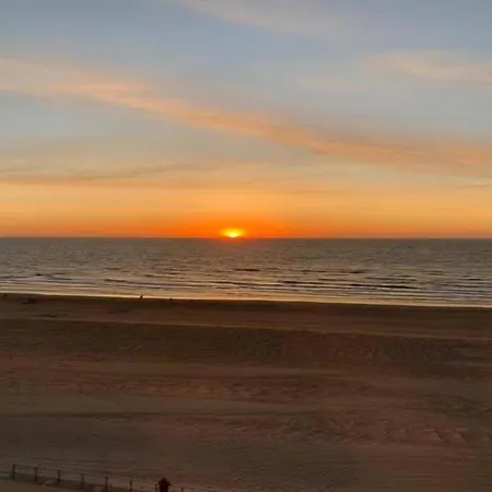 Lägenhet In With Side Sea View Koksijde